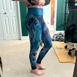 Werkshop Yoga Leggings/Pants - Jellyfish